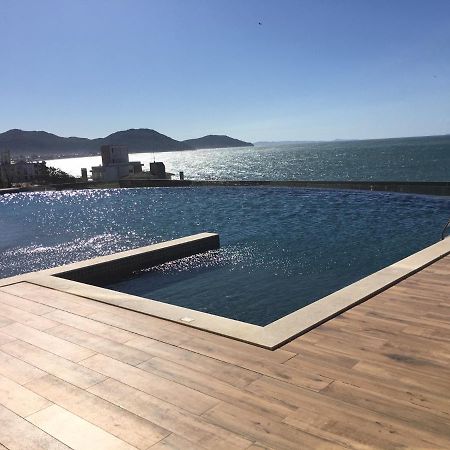 Apartamento Design Com Piscina E Vista Espetacular Флорианополис Экстерьер фото